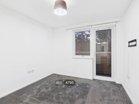 2 bedroom property to rent - Photo 3