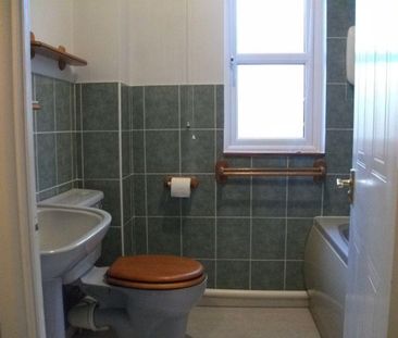 1 bedroom end of terrace house to rent - Photo 6