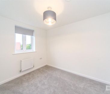 4 bedroom terraced house to rent - Photo 2