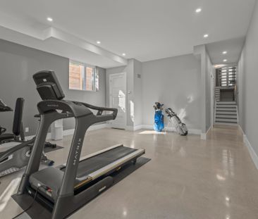 For Lease - 425B Valermo Drive, Toronto, Ontario - Photo 6