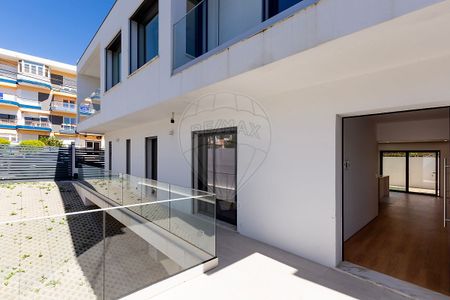 Moradia T4 em Lisboa - Photo 2