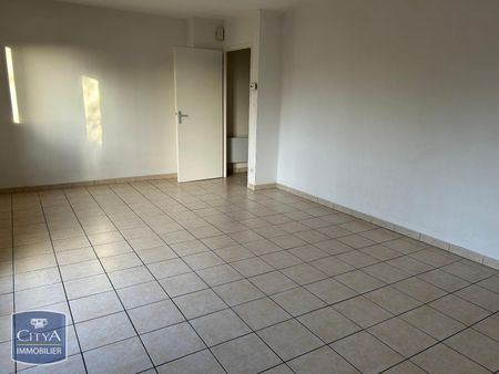 Location Appartement 2 pièces 49m² BEUVRY 62660 - Photo 2