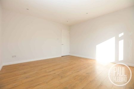 Damask Close, Carlton Colville, Lowestoft - Photo 3