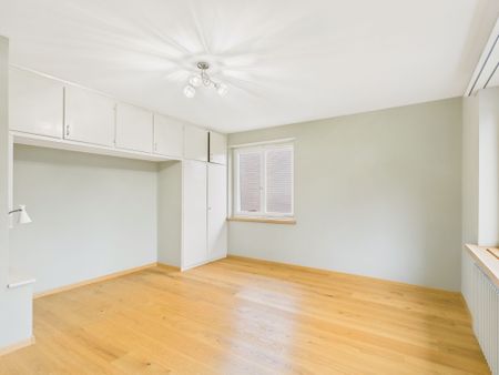 Light and spacious 4.5-room single-family house in Wartau - Photo 4