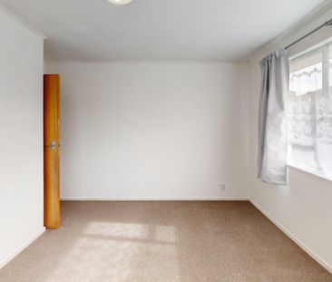 Westbrook - 3 Bedrooms - Photo 2