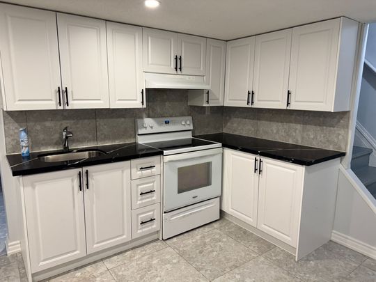 For Lease - 38 Rochelle Crescent Unit# Basement, Toronto, Ontario - Photo 1