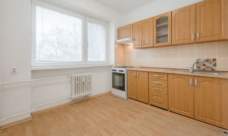 Na prenájom čiastočne zariadený 1-izbový byt v Martine-Podháj - Fotografia 2