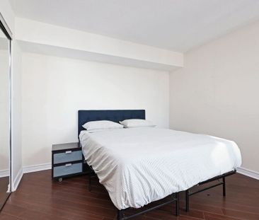 38 Elm Street #2500 - Photo 3