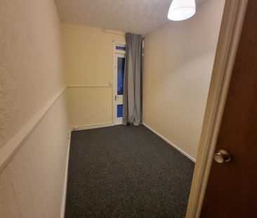 4 Bed Terraced House, Moody Street, E1 - Photo 6