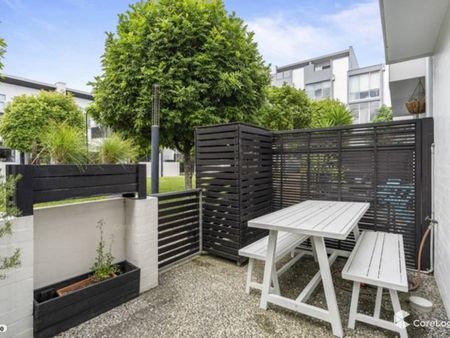 Freemans Bay, 83 Fisher Point Drive - Photo 2