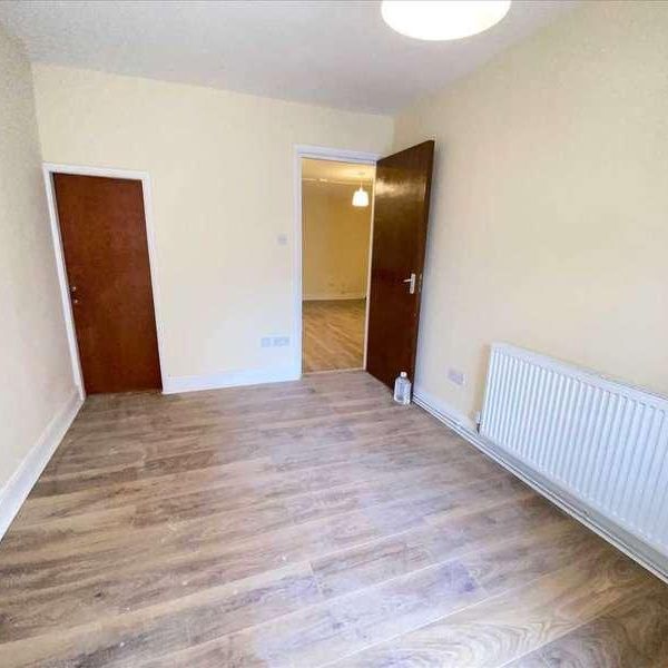 Junction Road, Ealing, W5 - Photo 1