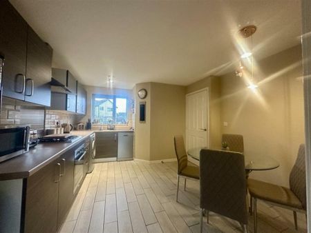 3 bedroom townhouse to rent - Photo 5