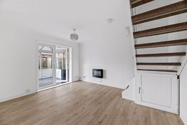 2 bedroom house to rent - Photo 1