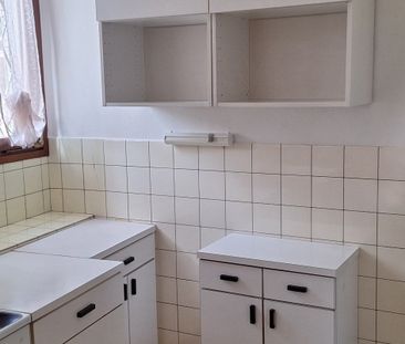 Appartamento in casa bifamiliare in corte con posto auto - Photo 2