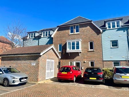 2 bedroom flat to rent - Photo 3