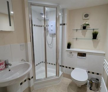 Studio to rent - Photo 6