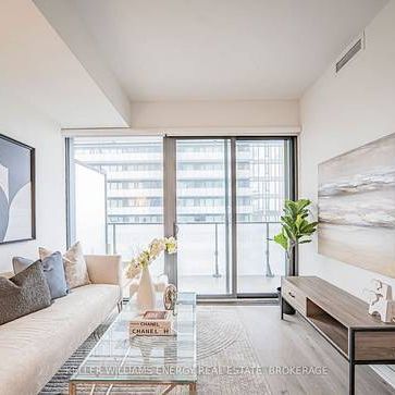 1 + 1 Bedroom Condo for Lease – Yonge / Eglinton - Photo 1