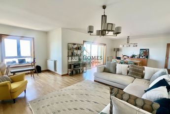 Apartamento T4 em Lisboa