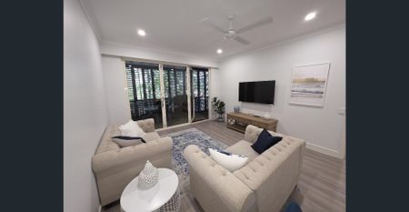 FULLY FURNISHED - PRIME LOCATION - POOL - CARPARK - DUCTED AC - Photo 2