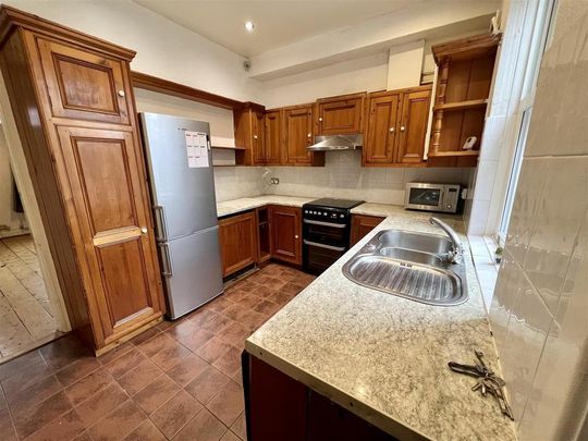 2 bedroom house to rent - Photo 1