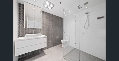 Furnished Residence | Floorboards throughout | Large balcony with water views - Photo 2