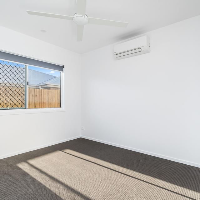 NEWLY BUILT DUPLEX IN WONDUNNA - Photo 1