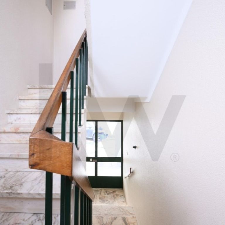 4 room luxury Apartment for rent in Cascais e Estoril, Portugal - Photo 1