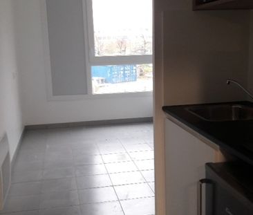 Location Appartement 20m² LYON 7ème - Photo 4