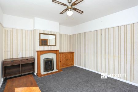 Leafy Oak Road, London, SE12 - Photo 2