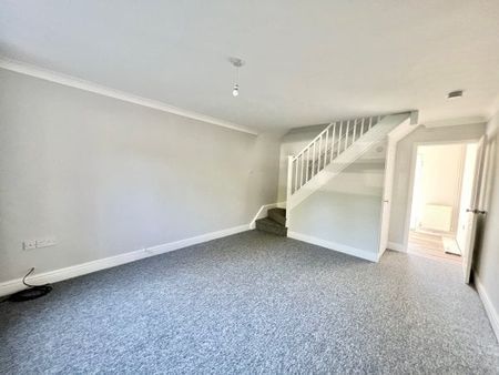 Compton Fields, Ely - Photo 5