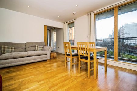 2 bedroom apartment to rent - Photo 3