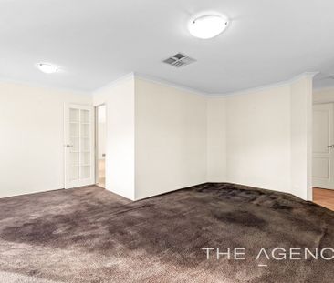 Escape to Your Oasis: Luxurious Home with Pool in Alexander Heights - Photo 4