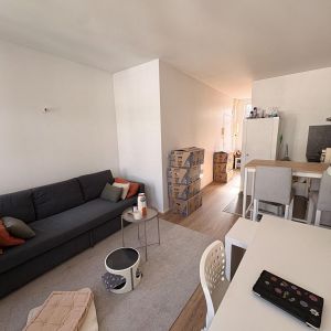 A LOUER : T1 à LILLE • rue Basse, Vieux-Lille • 680 € - Photo 2