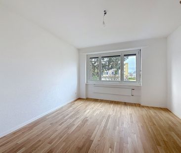 4 ½ ROOMS – Renovated close to all amenities! - Foto 3