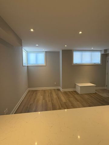 For Lease - 270 Byron Avenue Unit# Unit 0, Westboro - Hampton Park, Ontario - Photo 5