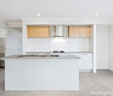 21 Hutchison Road, Mambourin. - Photo 1