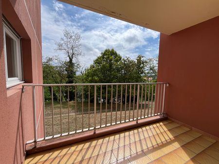 Location Appartement 5 pièces 89m² - Photo 4