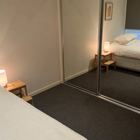 Elsternwick - Photo 4