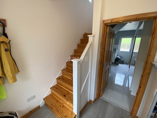 Rotherfield Way, Caversham - Photo 1