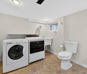 For Lease - 2296 NEW Street, Burlington, Ontario - Photo 1