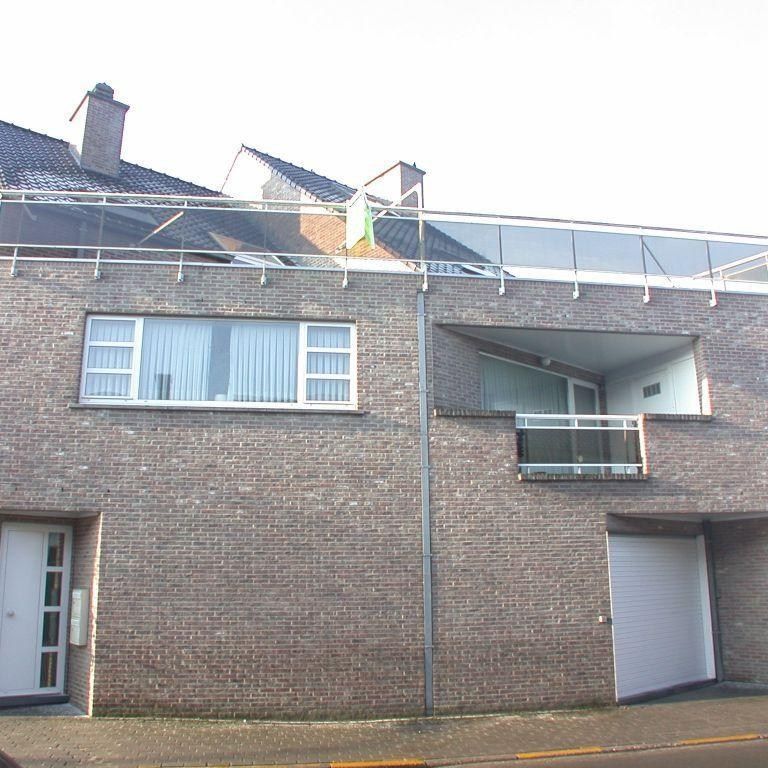 Appartement op 2de verdieping. - Photo 1