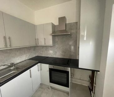 1 bedroom ground floor flat to rent - Photo 2