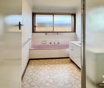 Peaceful Family Living Within Walking Distance to Hoppers Crossing ... - Photo 6