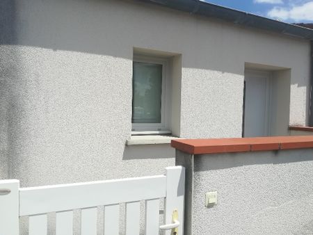 Location Appartement 1 pièce 25m² CUGNAUX 31270 - Photo 5