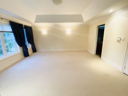 For Lease - 238 Poyntz Avenue, Toronto, Ontario - Photo 3