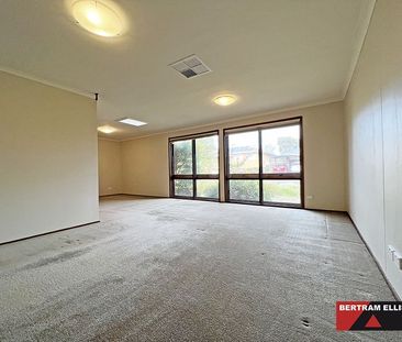 Stunning 5 Bedroom home! - Photo 6