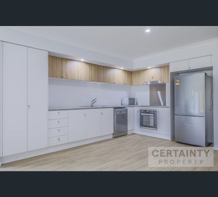 16 Cypress Circuit, Fernvale, Qld 4306 - Photo 5