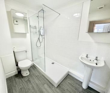 Skeales Court, Hornchurch, RM12 4YA - Photo 4