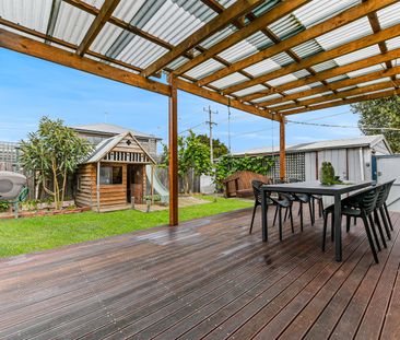 28 Leigh Street, Huntingdale VIC 3166 - House For Rent | Domain - Photo 4