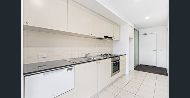 Executive Living - Ocean Breeze - Photo 1